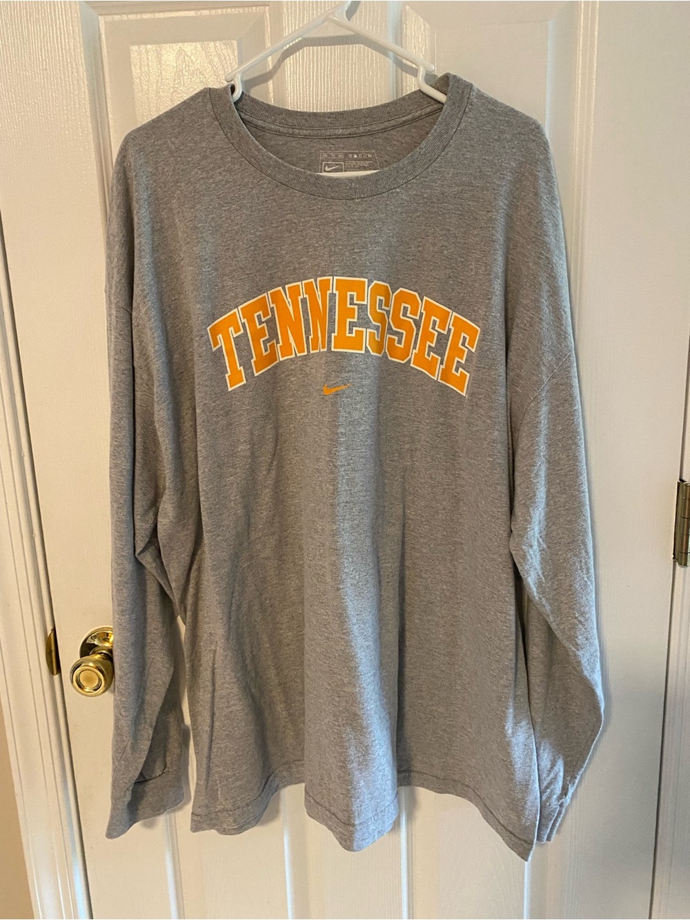 Tennessee Volunteers long sleeve shirt by Nike